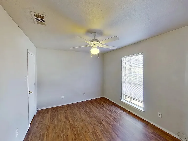 2703 Kool Ave — Photo 12