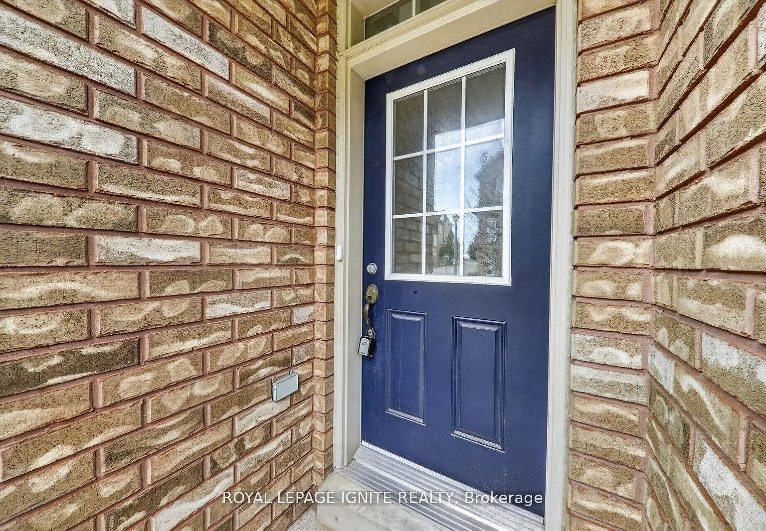 3 bed, $2,950 — Photo 4