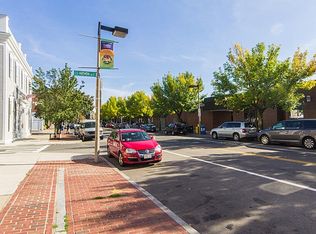 213 Main St #3, Boston, MA 02129