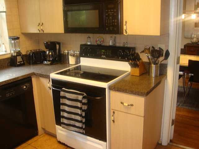 1st image of 6911 Gratian St #360