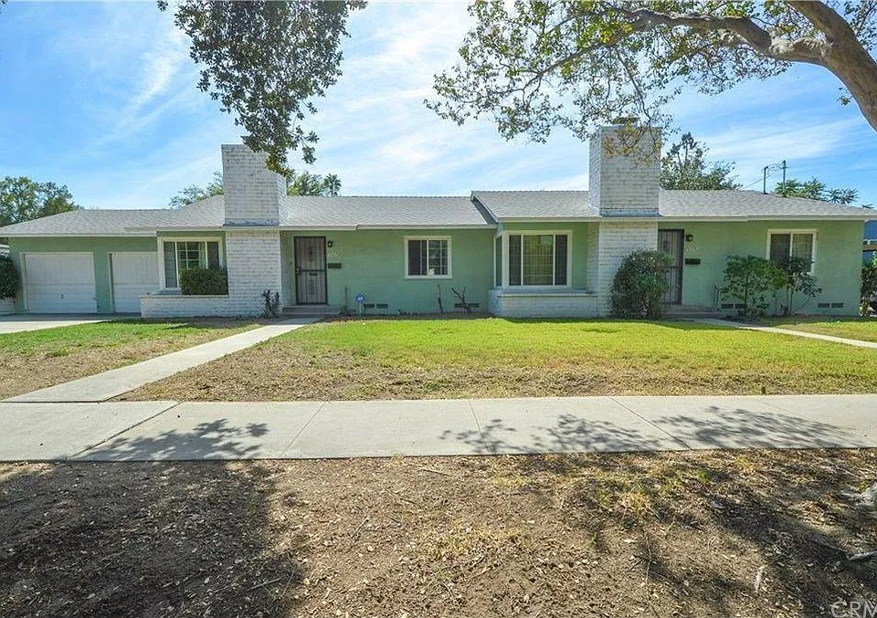 507 W Courtland Dr
