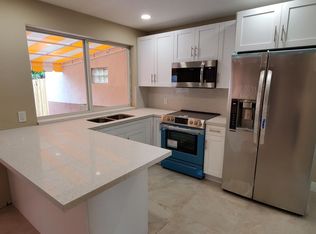 6935 Holly Rd, Miami Lakes, FL 33014