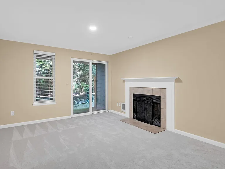 11102 NE 125th Ln #K136 — Photo 17