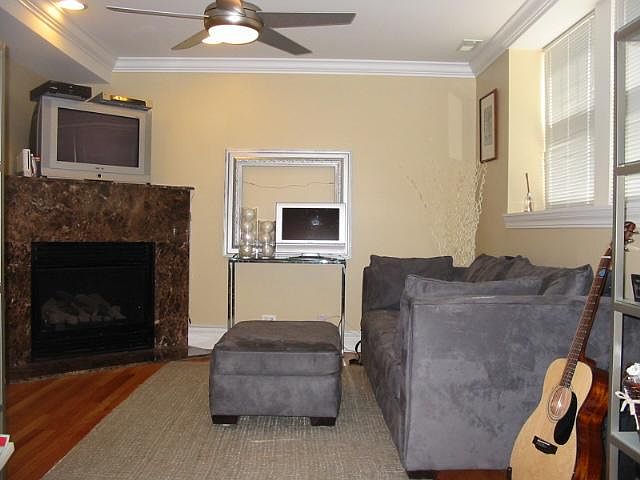 1st image of 2129 N Kedzie Blvd #G