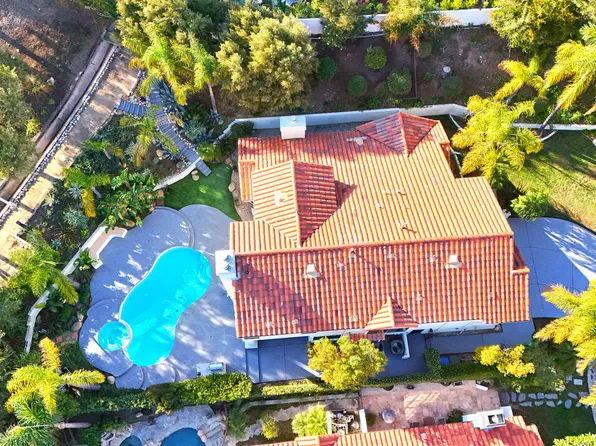 5566 Spring Hill Ct, Thousand Oaks, CA 91362