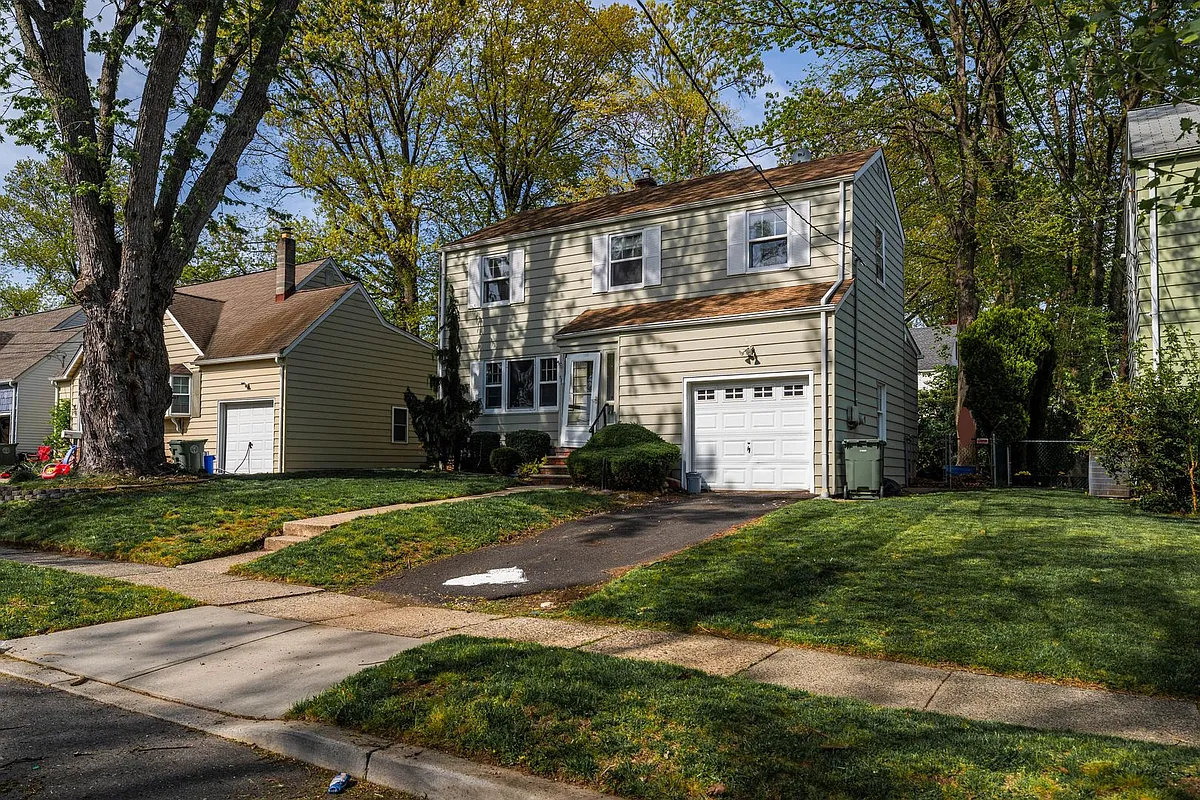 Building Photo - 531 Hory St