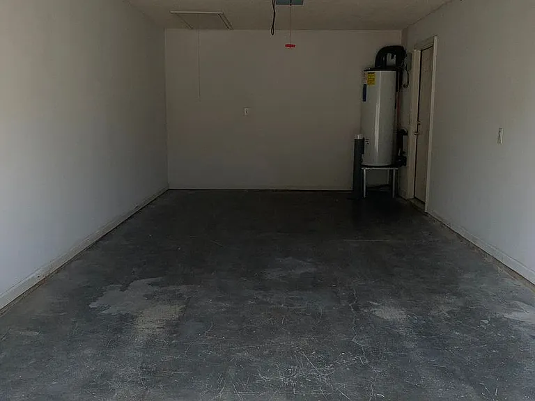 132 Springwood Ln — Photo 18