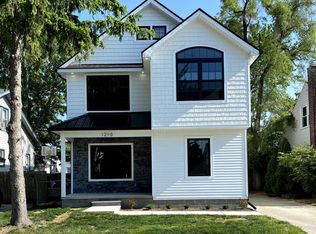 1210 Princeton Rd, Berkley, MI 48072