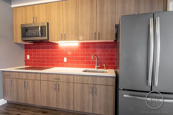 Rented by Five Stone NYC LLC | media 6