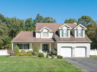 10 Carlson Ct, Jackson, NJ 08527