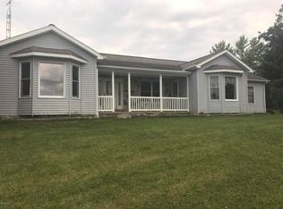 14265 Willow Trace Dr, Hudson, MI 49247