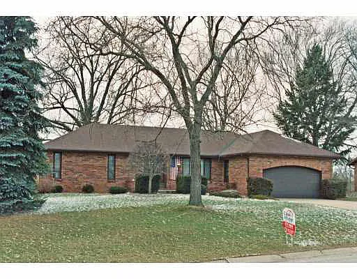 52445 Tally Ho Dr N photo 1