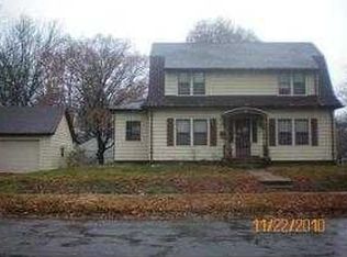 725 Audubon Blvd, Jackson, MI 49203