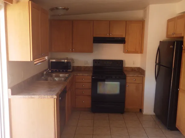 2821 N Columbus Blvd, Tucson, AZ 85712