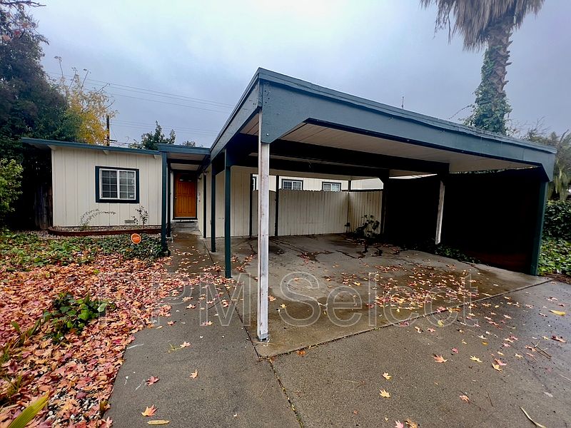 1st image of 2250 Juanita Ln