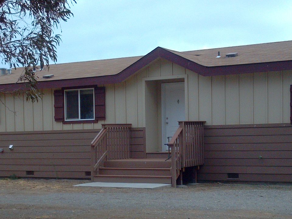 2nd image of 4795 Cook Ln