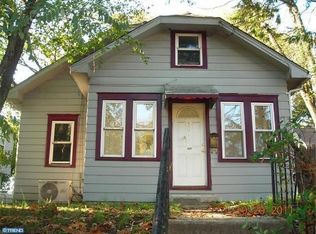 307 E Clements Bridge Rd, Runnemede, NJ 08078