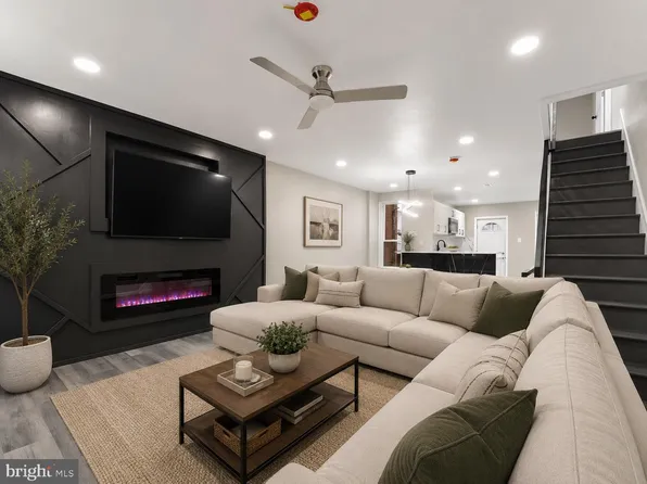 144 Fern St, Philadelphia, PA 19120