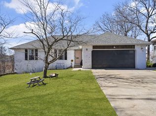 5859 S Morning Glory Ln, Battlefield, MO 65619