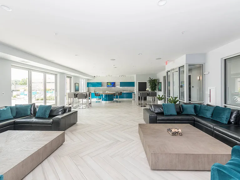 The Residences of Wilmette — Photo 16