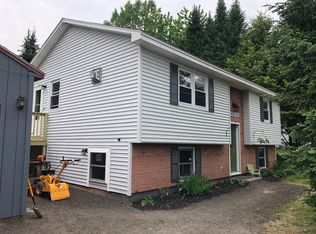 5 Libby St, Lisbon, ME 04252