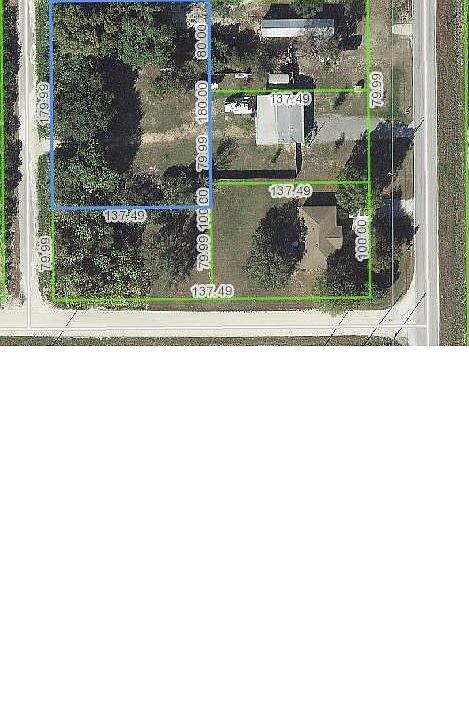 1st image of 982 Lake Dr E