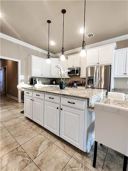 1st image of 38010 Old Trail Dr