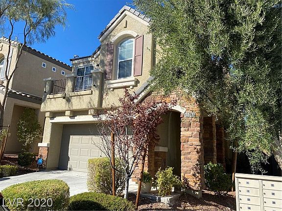 3rd image of 10268 Headrick Dr