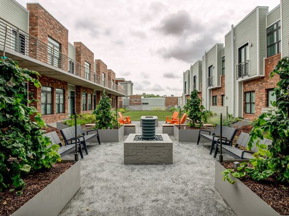 2104 Acklen Ave #219