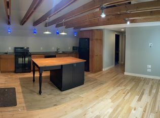 30 Tedford Rd APT A, Topsham, ME 04086