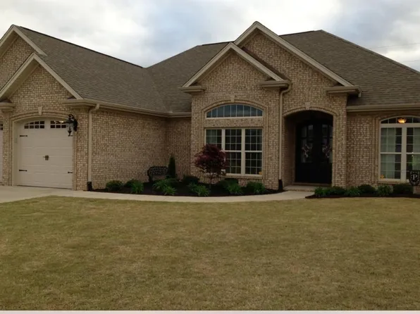 117 Heather Ln, Muscle Shoals, AL 35661
