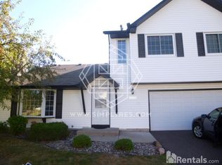 3612 Gershwin Ln N, Oakdale, MN 55128