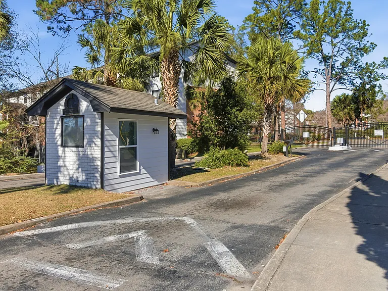 Townhomes at TSC — Photo 48