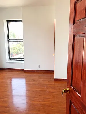 Rented by null | media 1