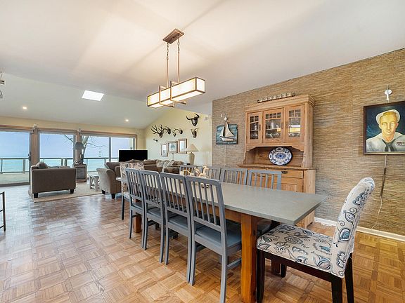 4th image of 1214 Shorecrest Dr