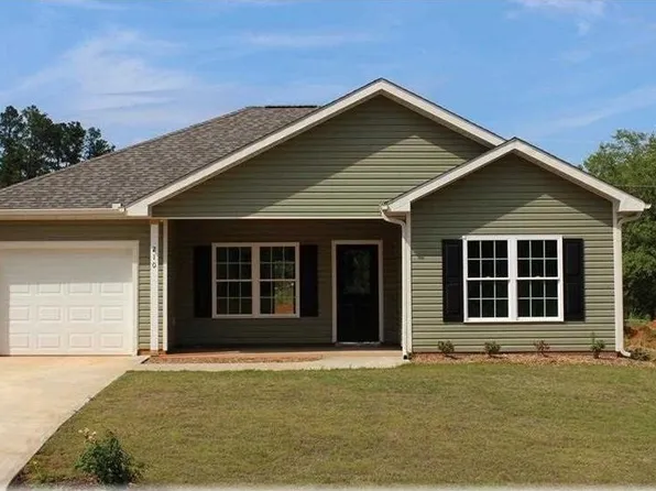 205 Woodland Dr, Seneca, SC 29678