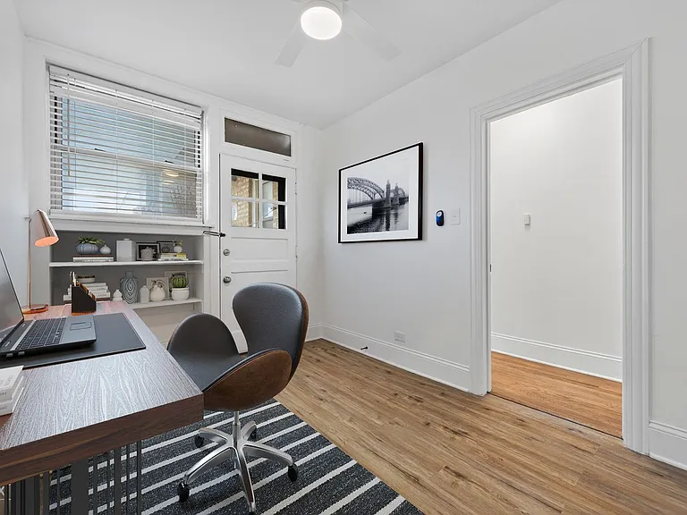 6310 N Artesian — Photo 10