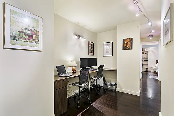 Sold by Nest Seekers International | media 7