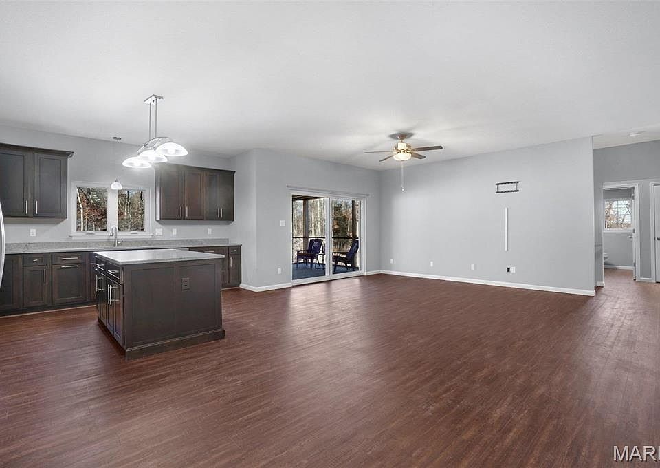 2nd image of 10109 Calico Rd