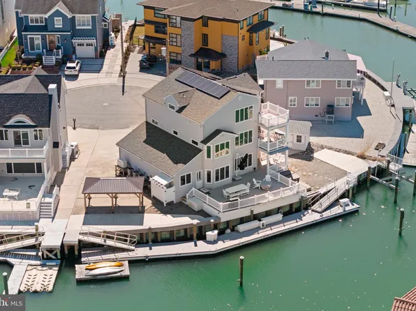 13 Sunset Blvd, Egg Harbor Twp, NJ 08403