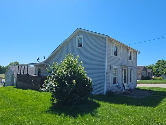 2nd image of 700 Walnut St