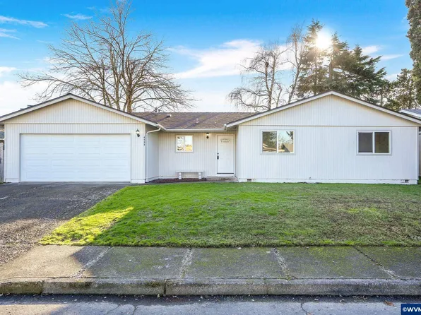 4554 Arabian Ct SE, Salem, OR 97317