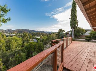 17050 Countess Pl, Encino, CA 91436