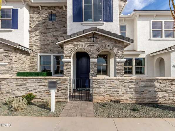 13975 W Luke 107 Parkway, Surprise, AZ 85374