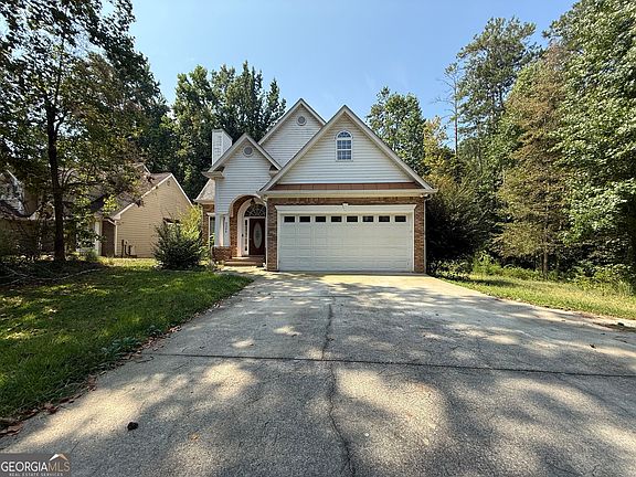 2nd image of 2324 Sheridan Ct