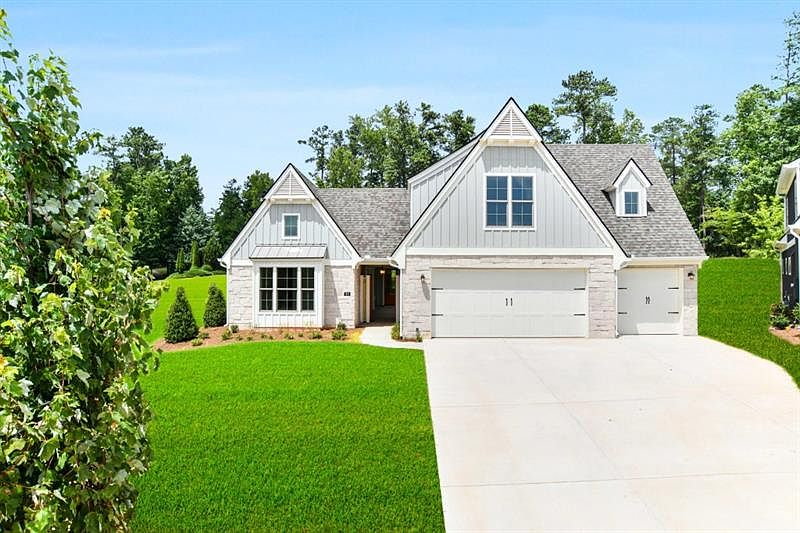 1st image of 305 Arbor Garden Cir