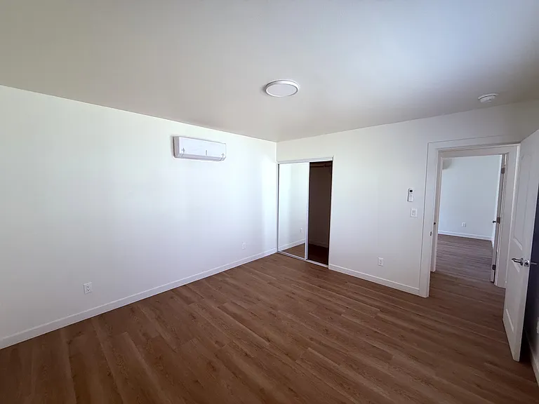 18423 Clarkdale Ave #18423 — Photo 15