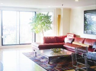 390 Commonwealth Ave #PENTHOUSE 3, Boston, MA 02215