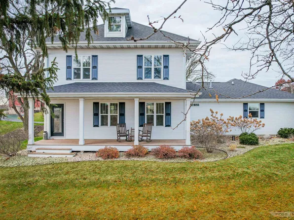 W3907 Exeter Crossing, Monticello, WI 53570