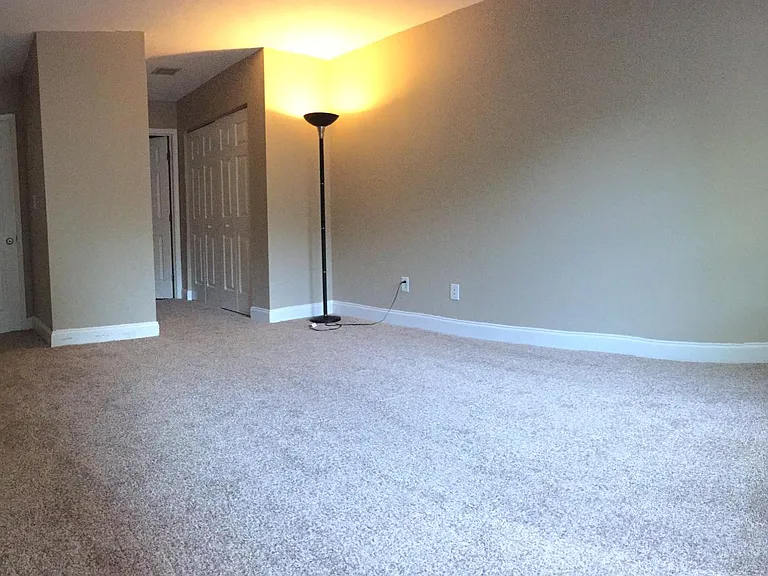 17 Middleton Ct SE — Photo 8